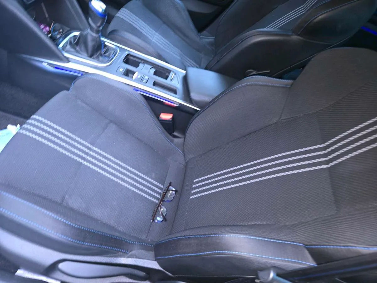 Renault megane GT line - Image 4