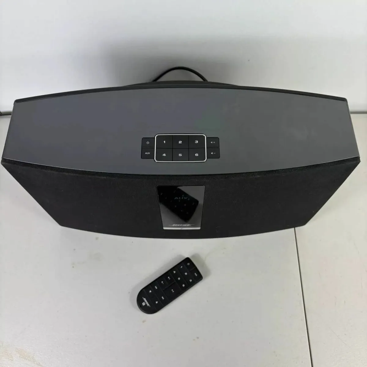 Bose SoundTouch 30 Series 利い III wireless Bose SoundTouch 30 Series 利い III wireless