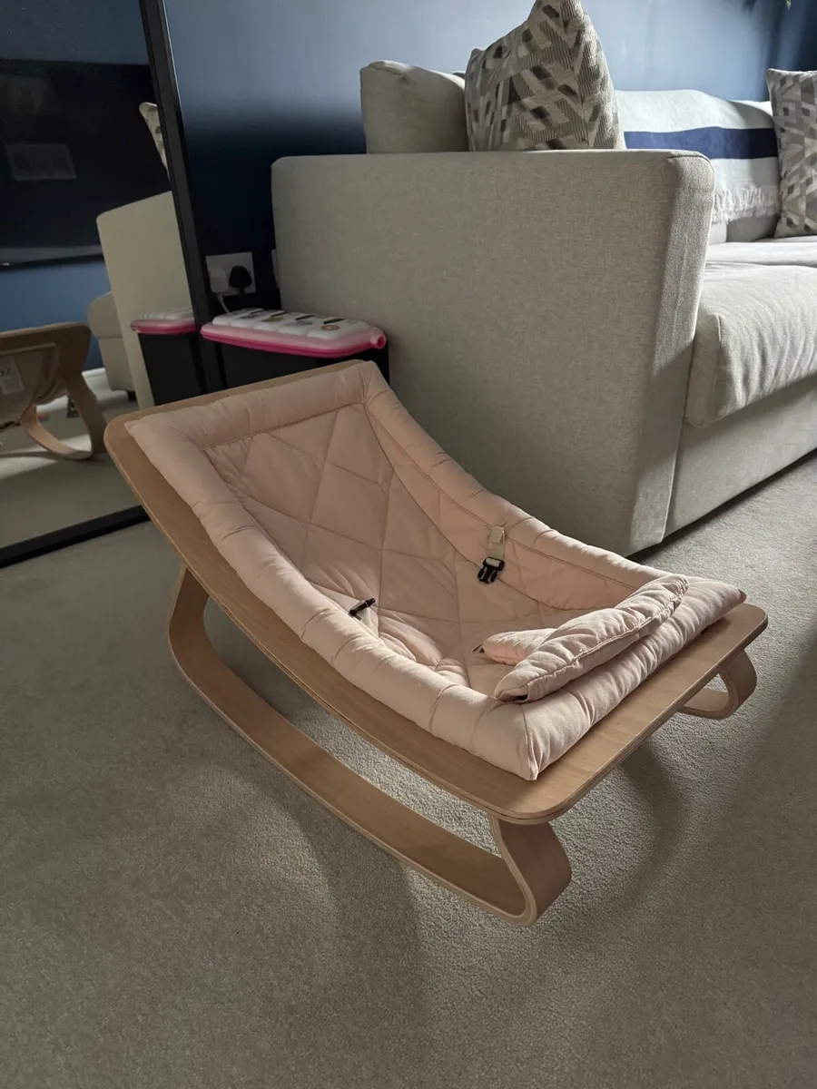 Charlie Crane Levo Rocker (like new) - Image 1