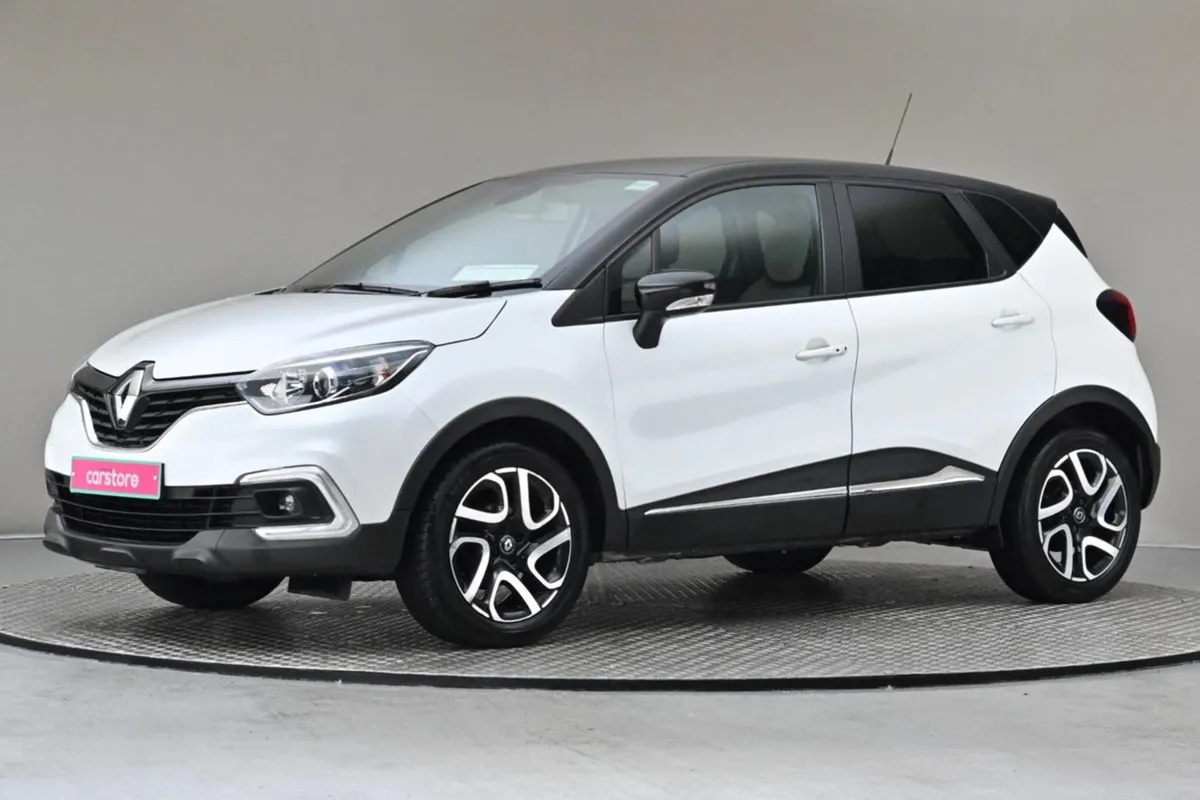 Renault Captur 1.0 TCe Iconic 5spd  sat Nav rear - Image 4