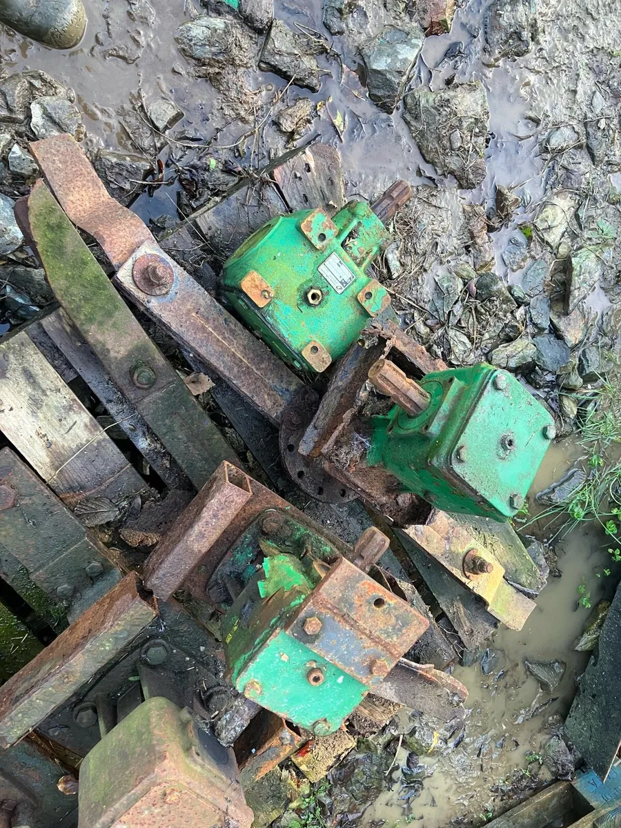 Topper parts - Image 1