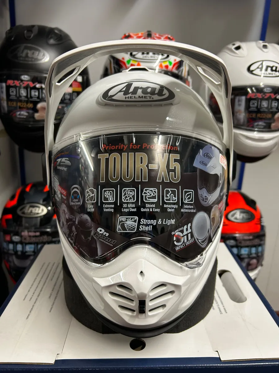 Arai Tour X5 in Stock - Image 2