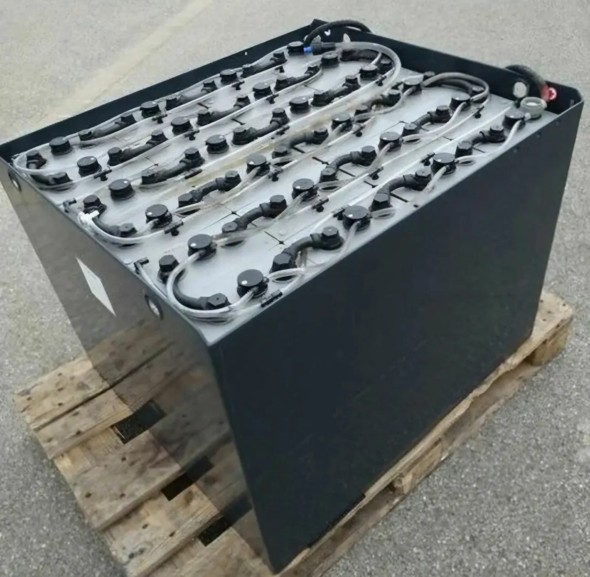New forklift batteries  direct from factory!!! - Image 1
