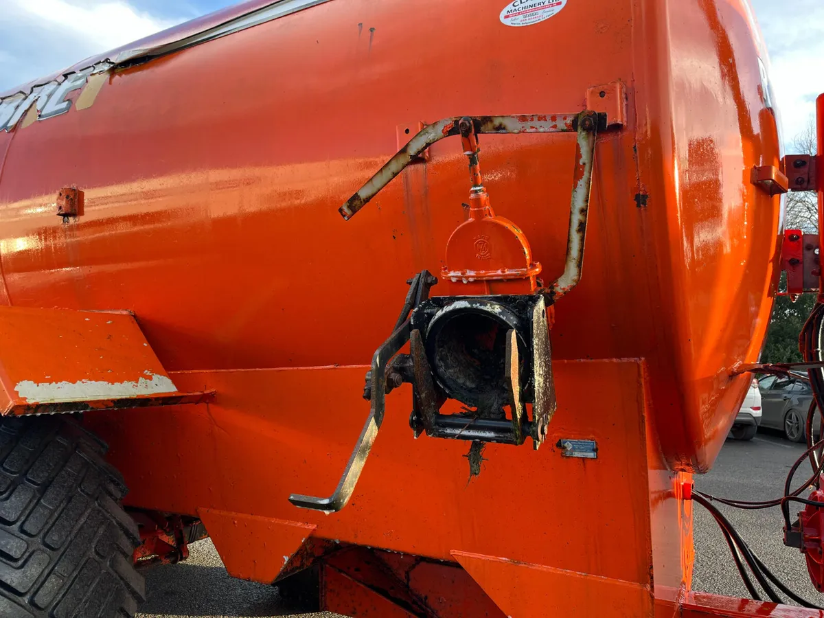 Abbey 2200GL Tank - Image 3