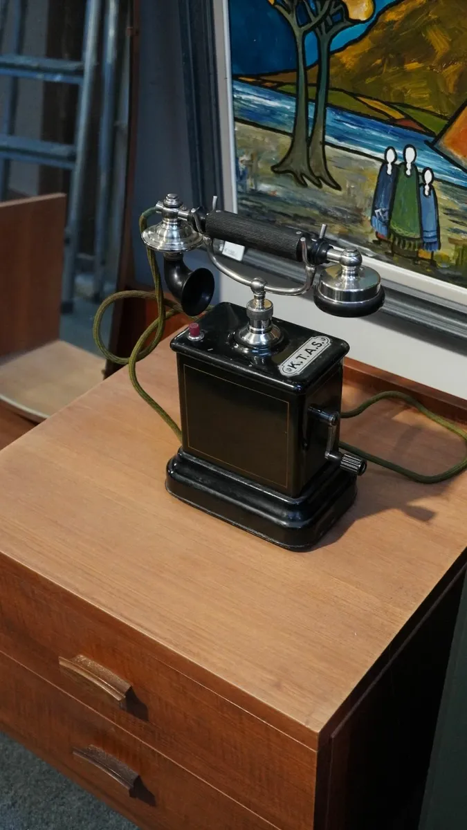📌Antique KTAS Crank Handle Telephone - Image 1