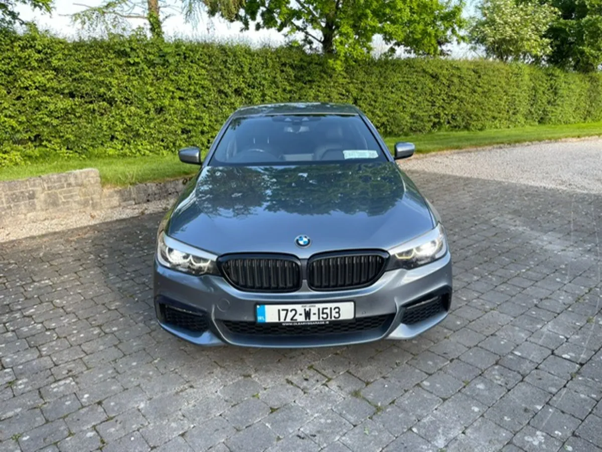 172 BMW 530e M Sport Full Service History - Image 2