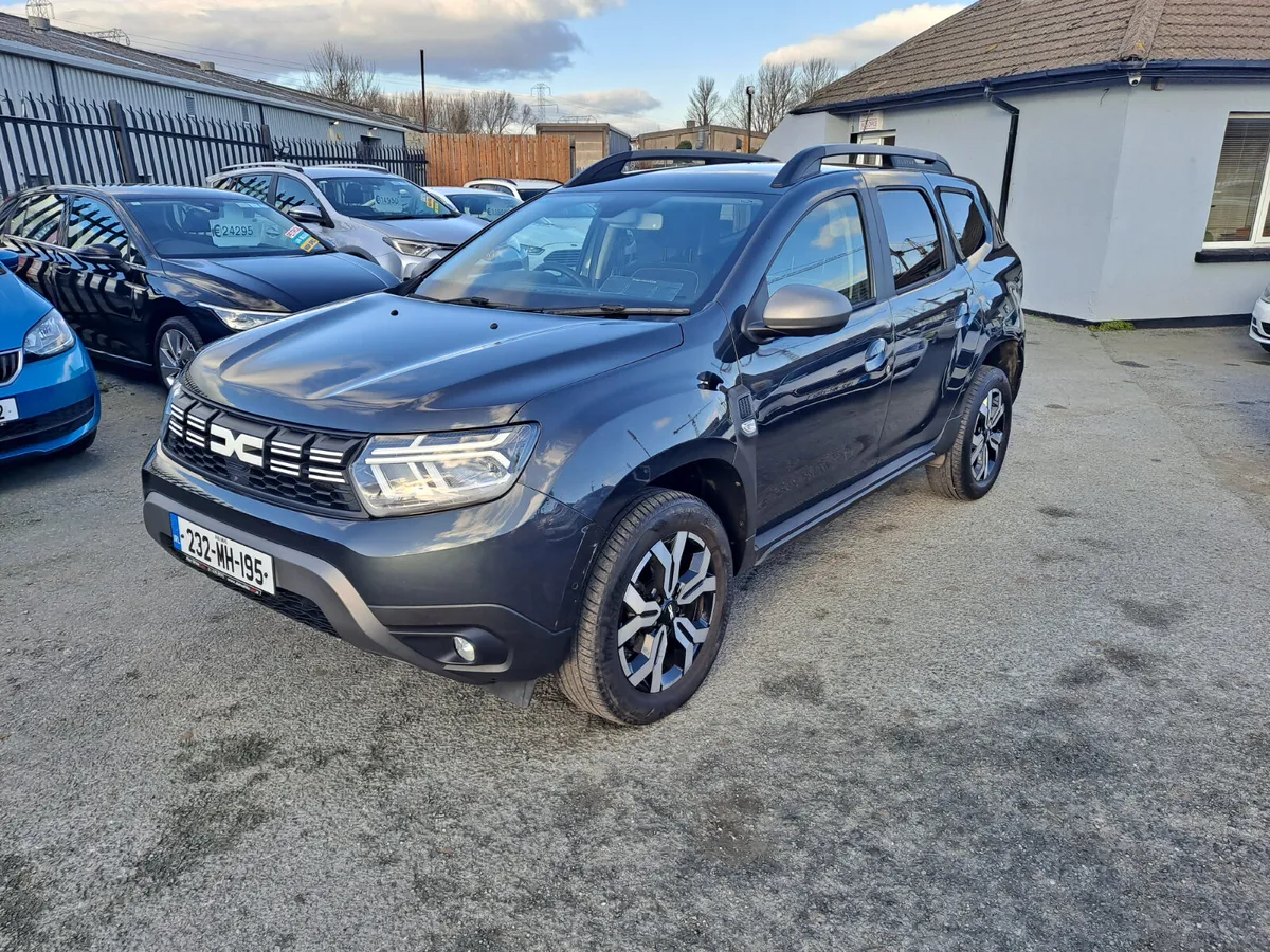 Dacia Duster 2023 TOP SPEC JOURNEY - Image 4