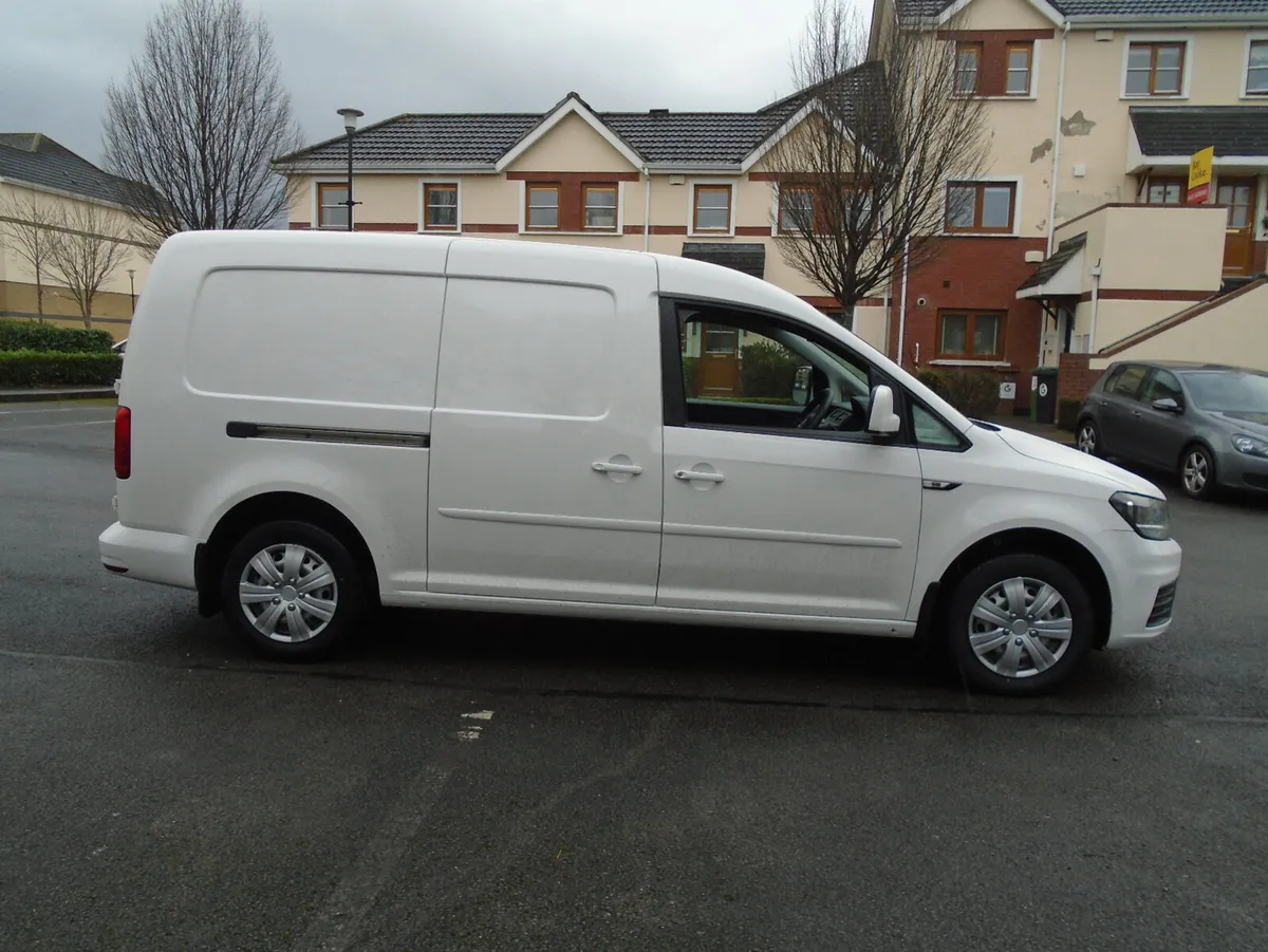 Volkswagen Caddy, 2019 One Owner,Total Price 17950 - Image 3