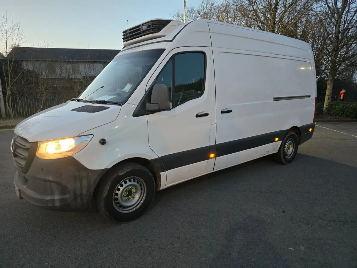 2020 MERCEDES SPRINTER FREEZER MWB - Image 4