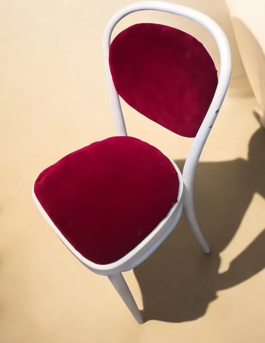 Original THONET bentwood chair x4 - Image 2