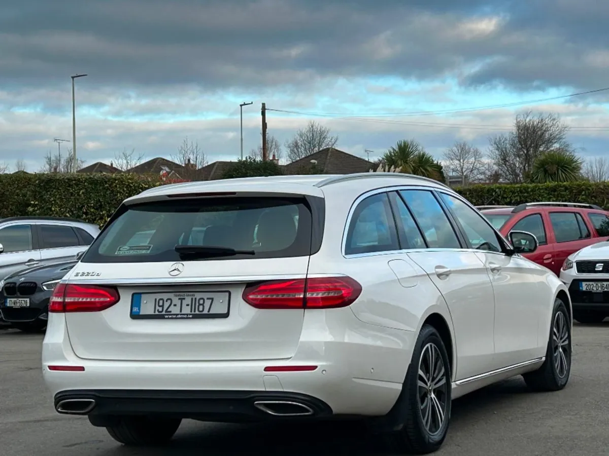 Mercedes-Benz E-Class E220 D SE Estate Auto  high - Image 4