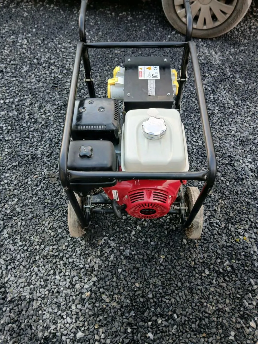 Honda generator - Image 3