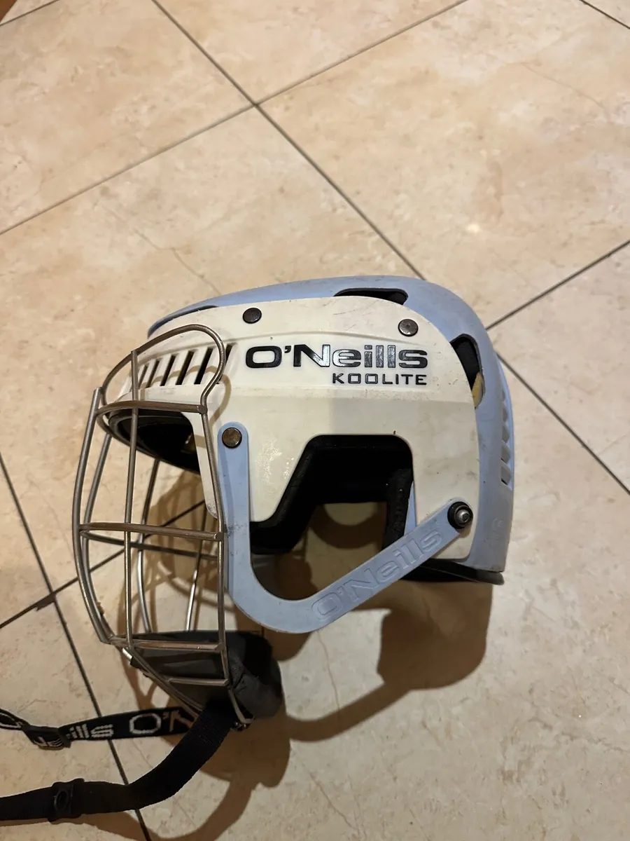 O'Neills Hurley Hurling helmet - Image 2