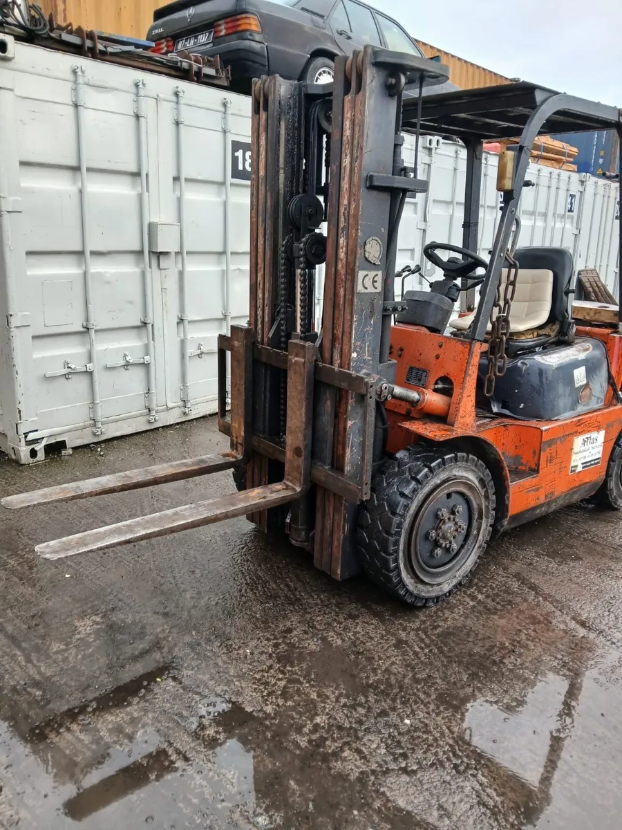 Forklift year 2010 €5,950 - Image 4