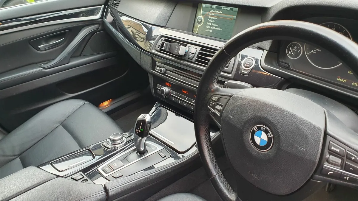 BMW 5-Series Automatic - Image 2