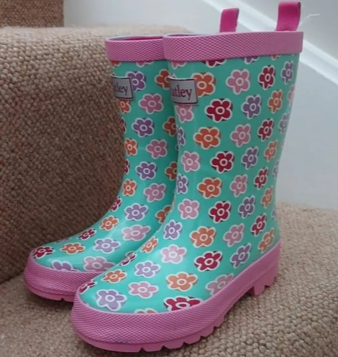Girls Hatley Wellies UK10 - Image 1