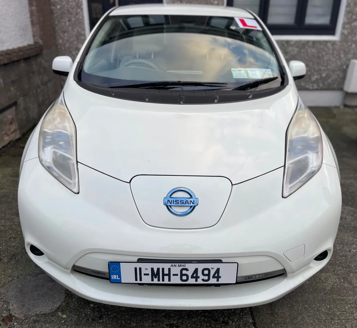 Nissan Leaf 2011 - Image 1