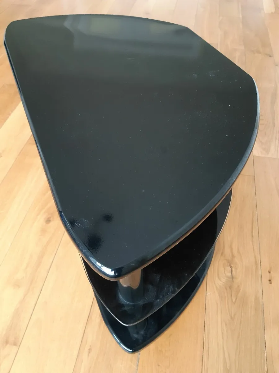 TV  unit - Image 2