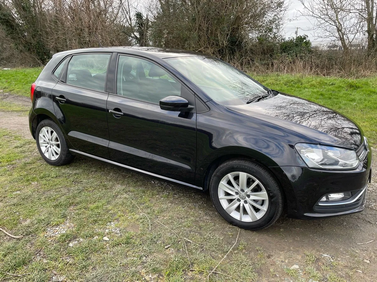 Volkswagen Polo 2015 *** High Spec *** - Image 2