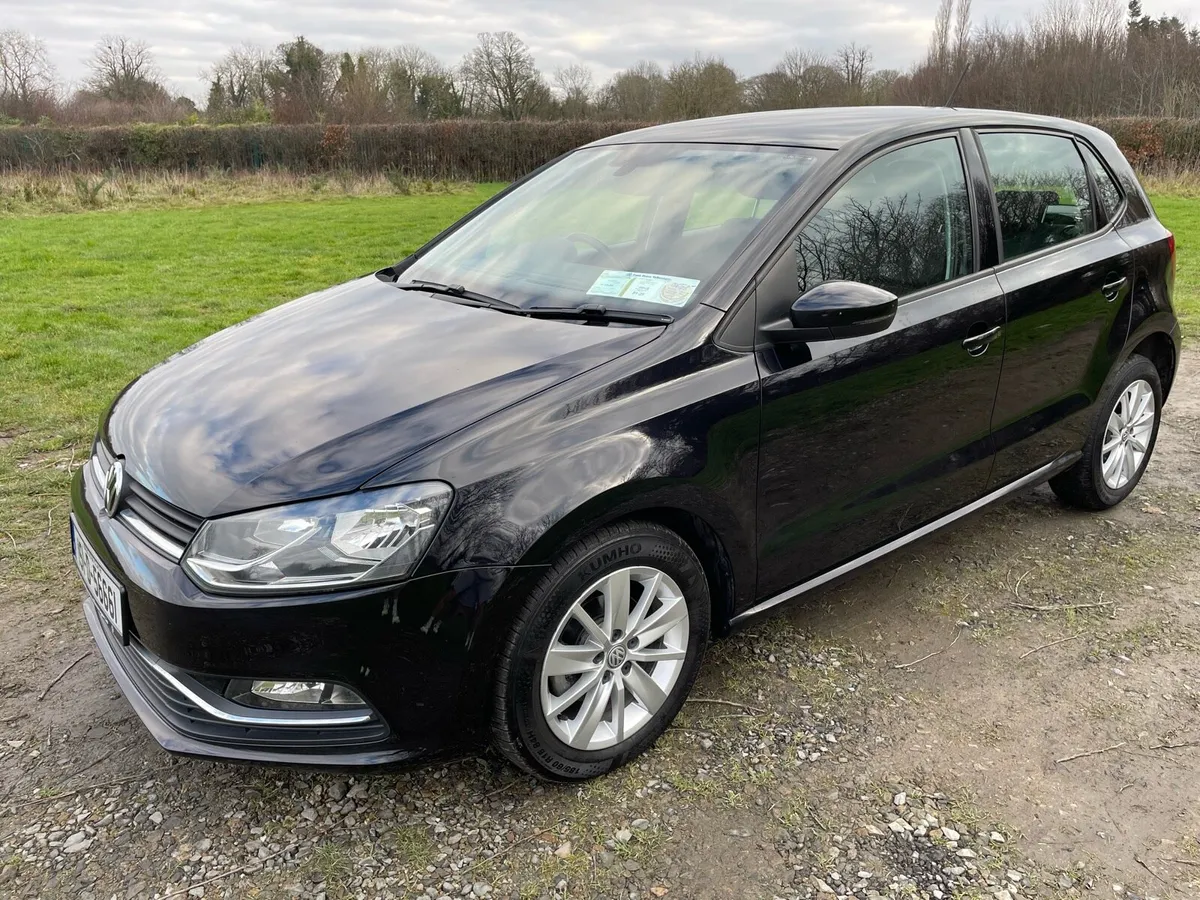 Volkswagen Polo 2015 *** High Spec *** - Image 3