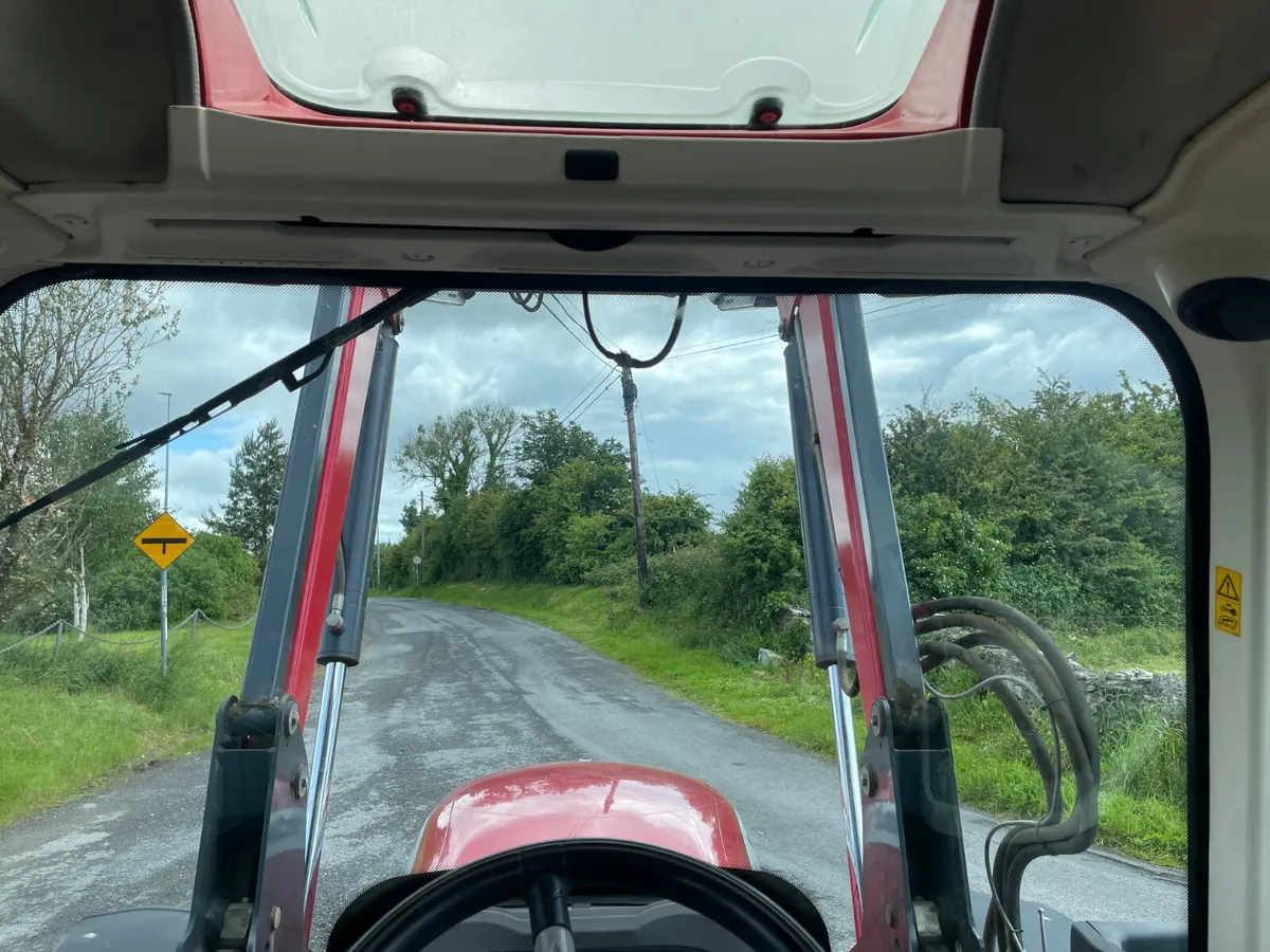 2017 McCormick X6.420 with Loader - Image 4