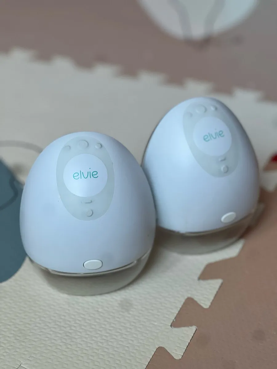 Elvie double electric breast pump - Image 1