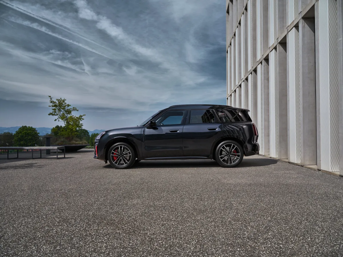 Mini alloy wheels by Dezent - Image 3