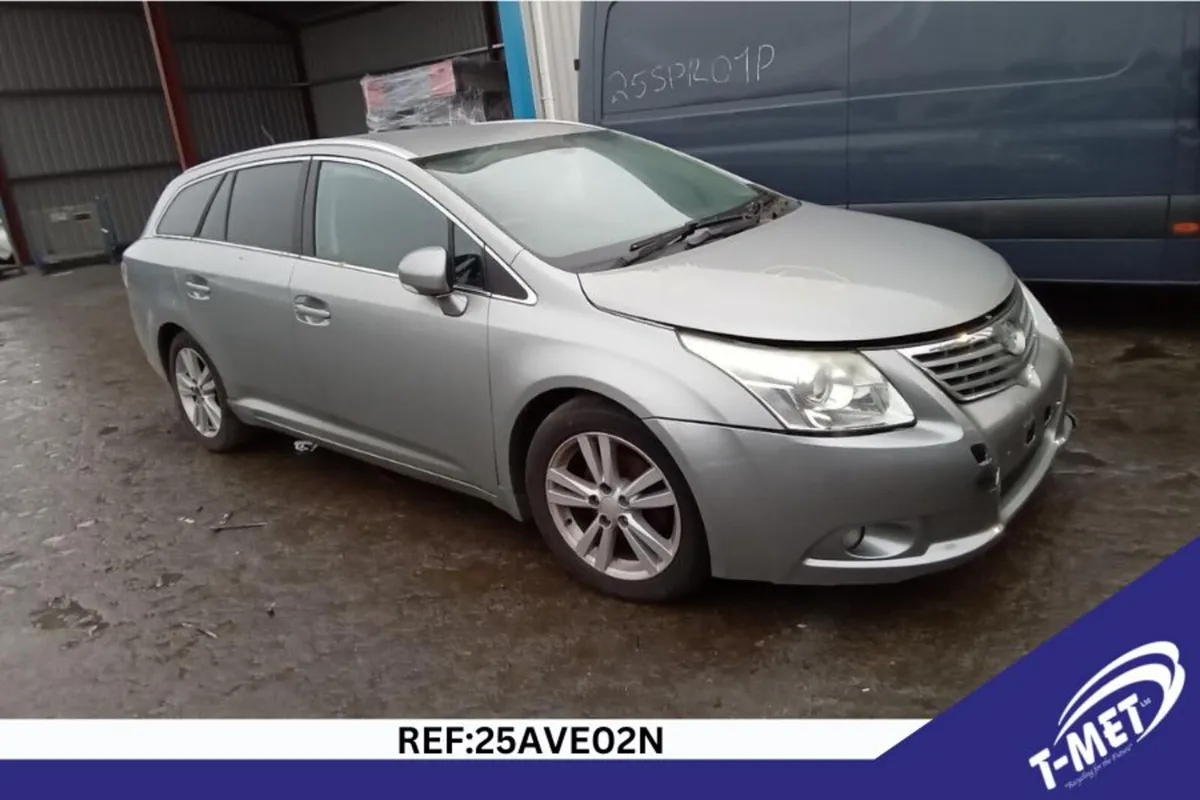 2010 TOYOTA AVENSIS BREAKING FOR PARTS - Image 1
