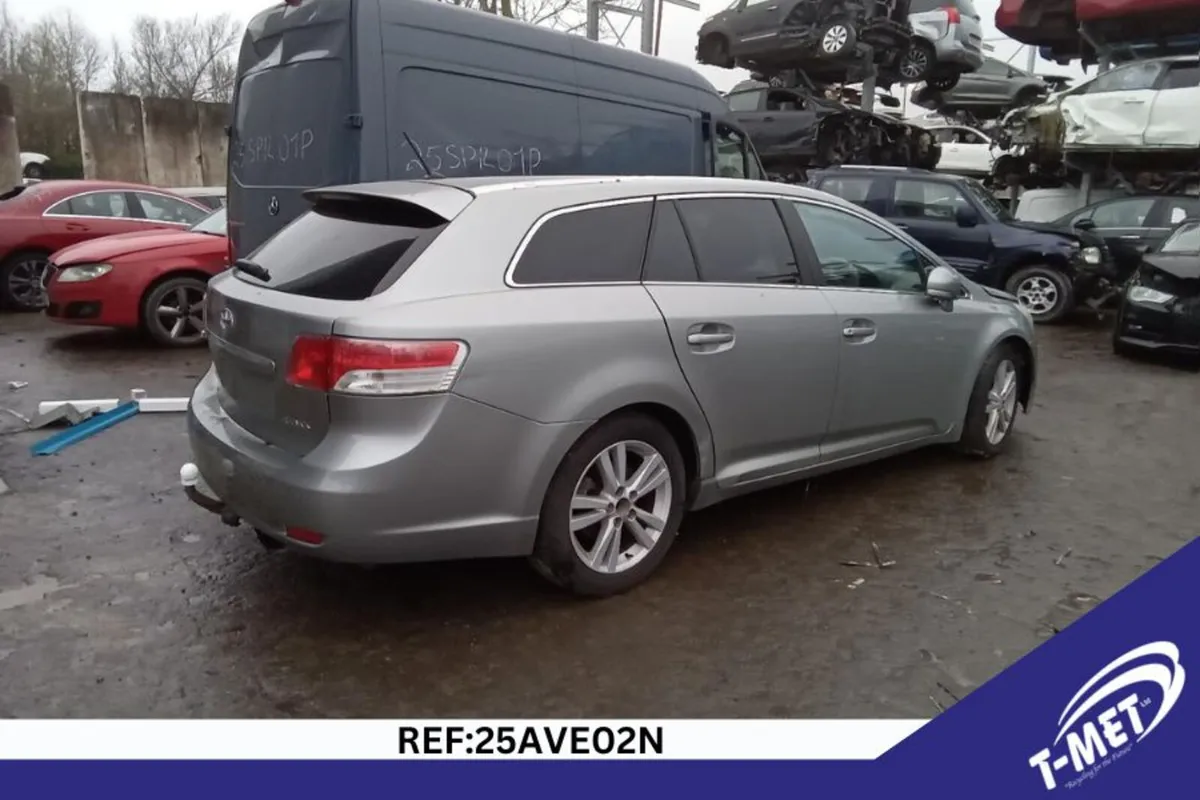 2010 TOYOTA AVENSIS BREAKING FOR PARTS - Image 3