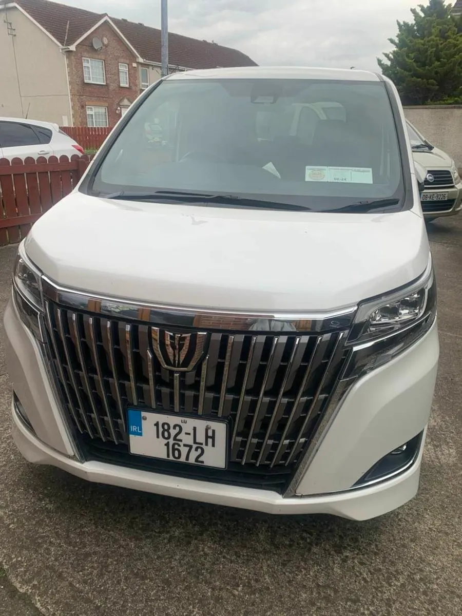 Toyota Esquire wheelchair  2018 - Image 3