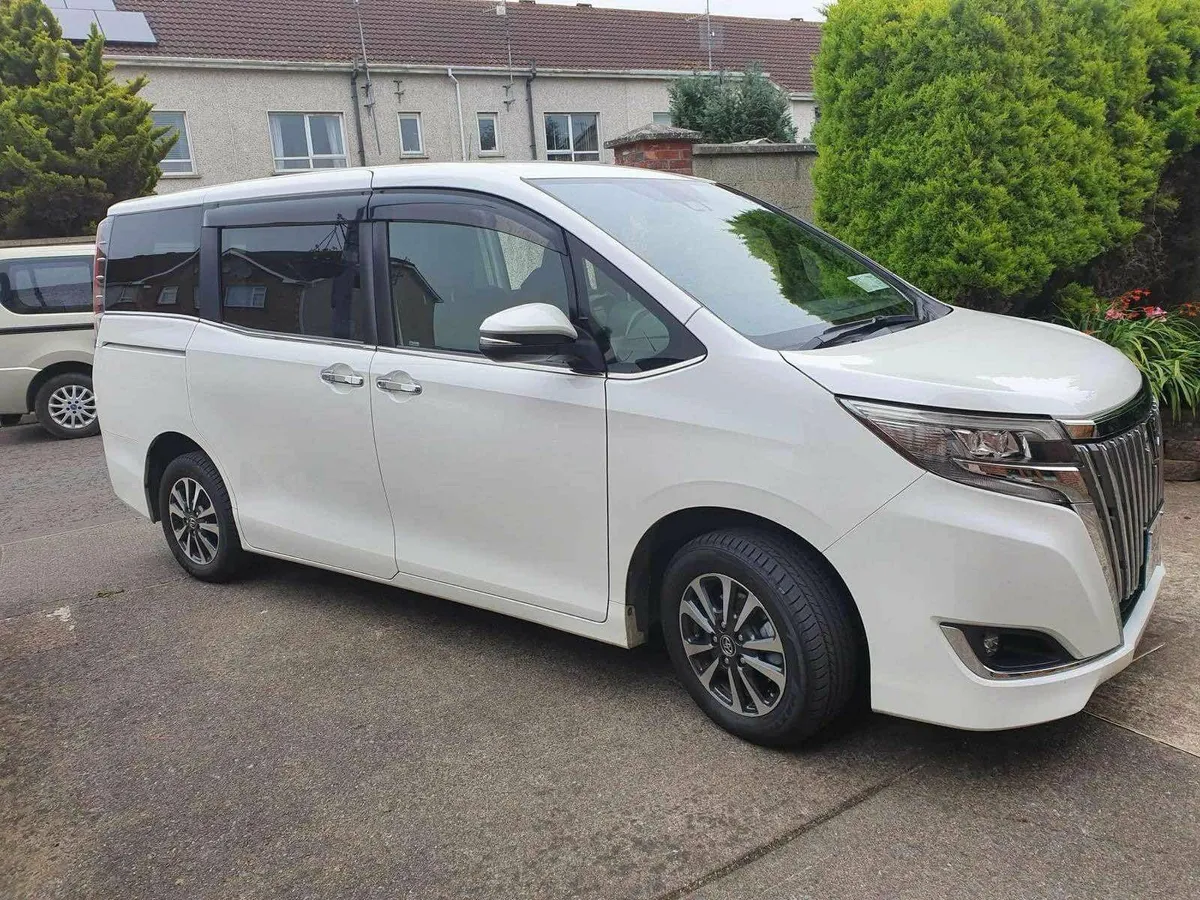 Toyota Esquire wheelchair  2018 - Image 1