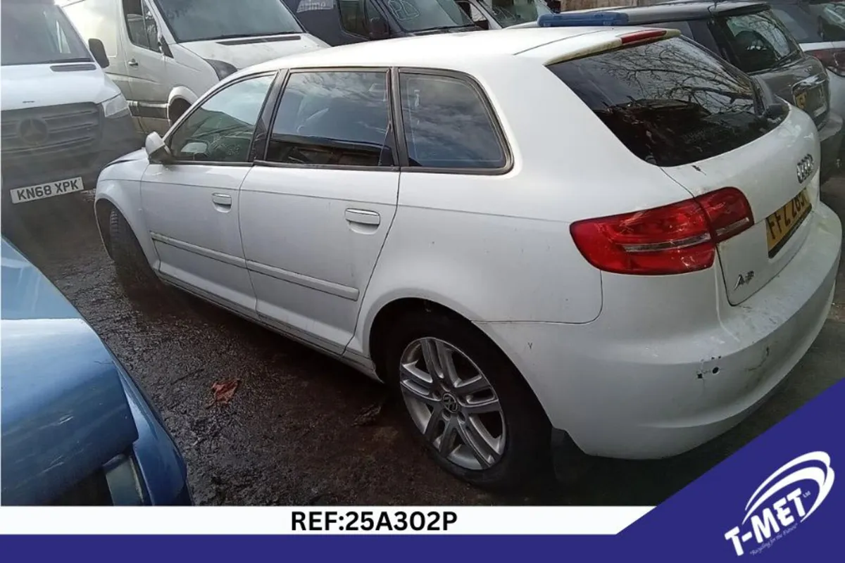 2011 AUDI A3 BREAKING FOR PARTS - Image 3