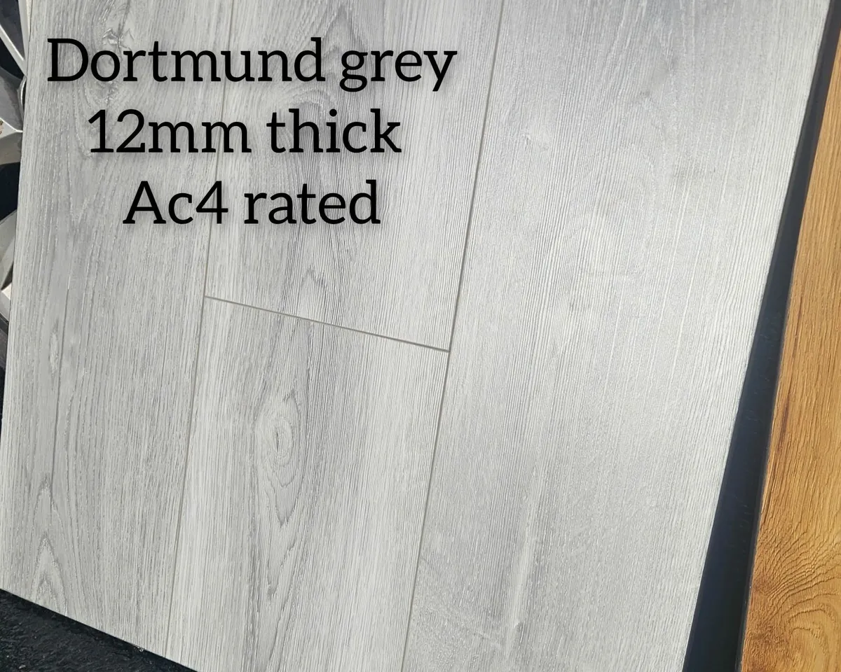12mm spanish oak delivered - AC4 - Image 2