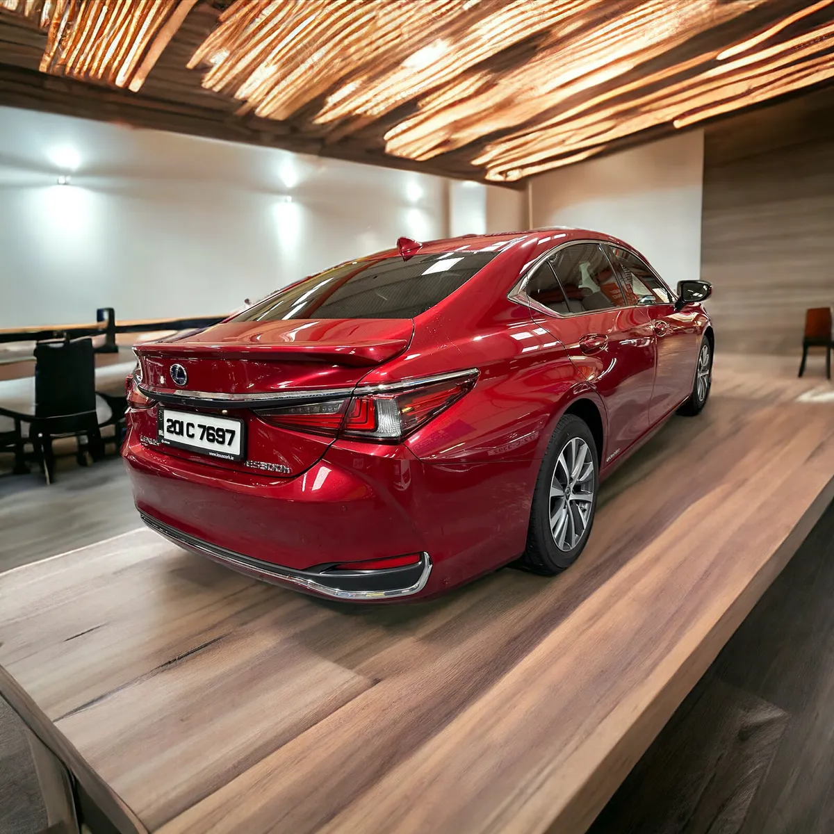 Lexus ES 300h Executive Hybrid Low Mileage - Image 2