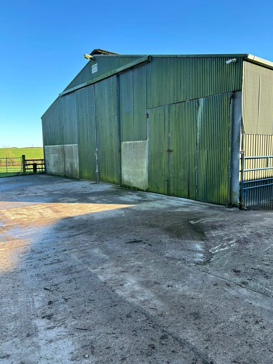 For Rent - Shed complex with accommodation/office - Image 1