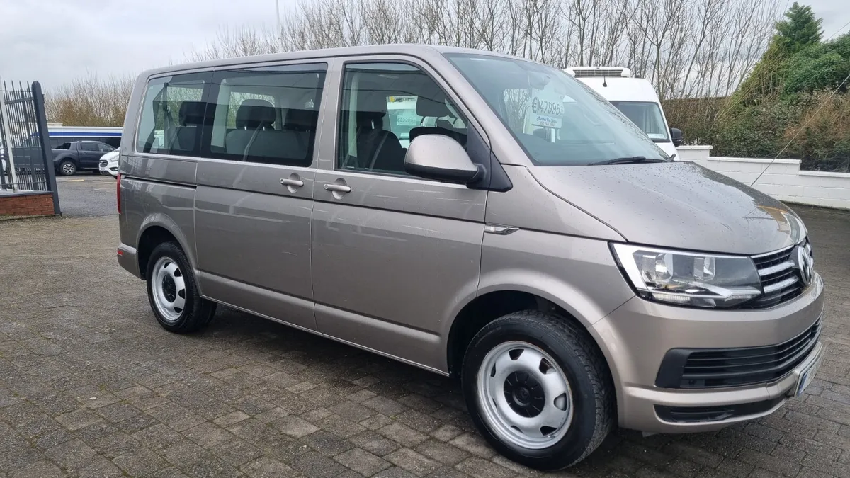 182 VW TRANSPORTER SHUTTLE AUTOMATIC 9 SEATER - Image 1