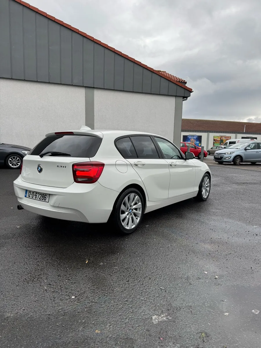 BMW 1 Series 1.6 Petrol 9499€ - Image 4