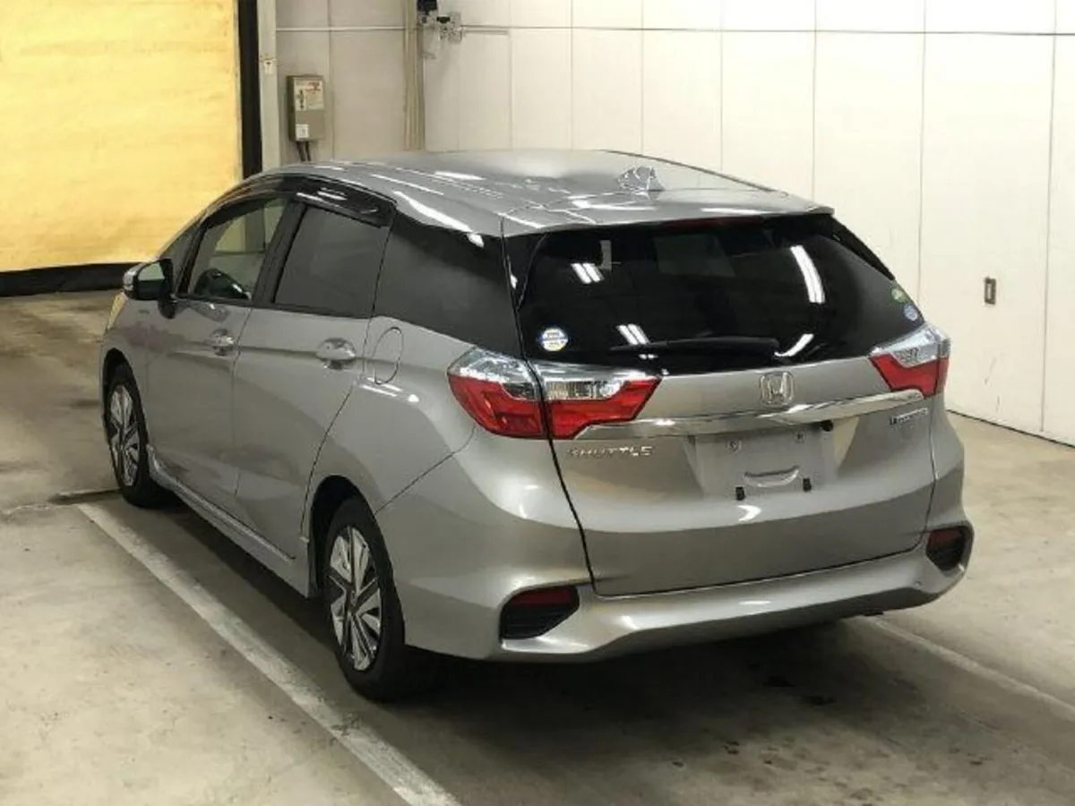 2018 Honda Shuttle- 12 Month Warranty - Image 2