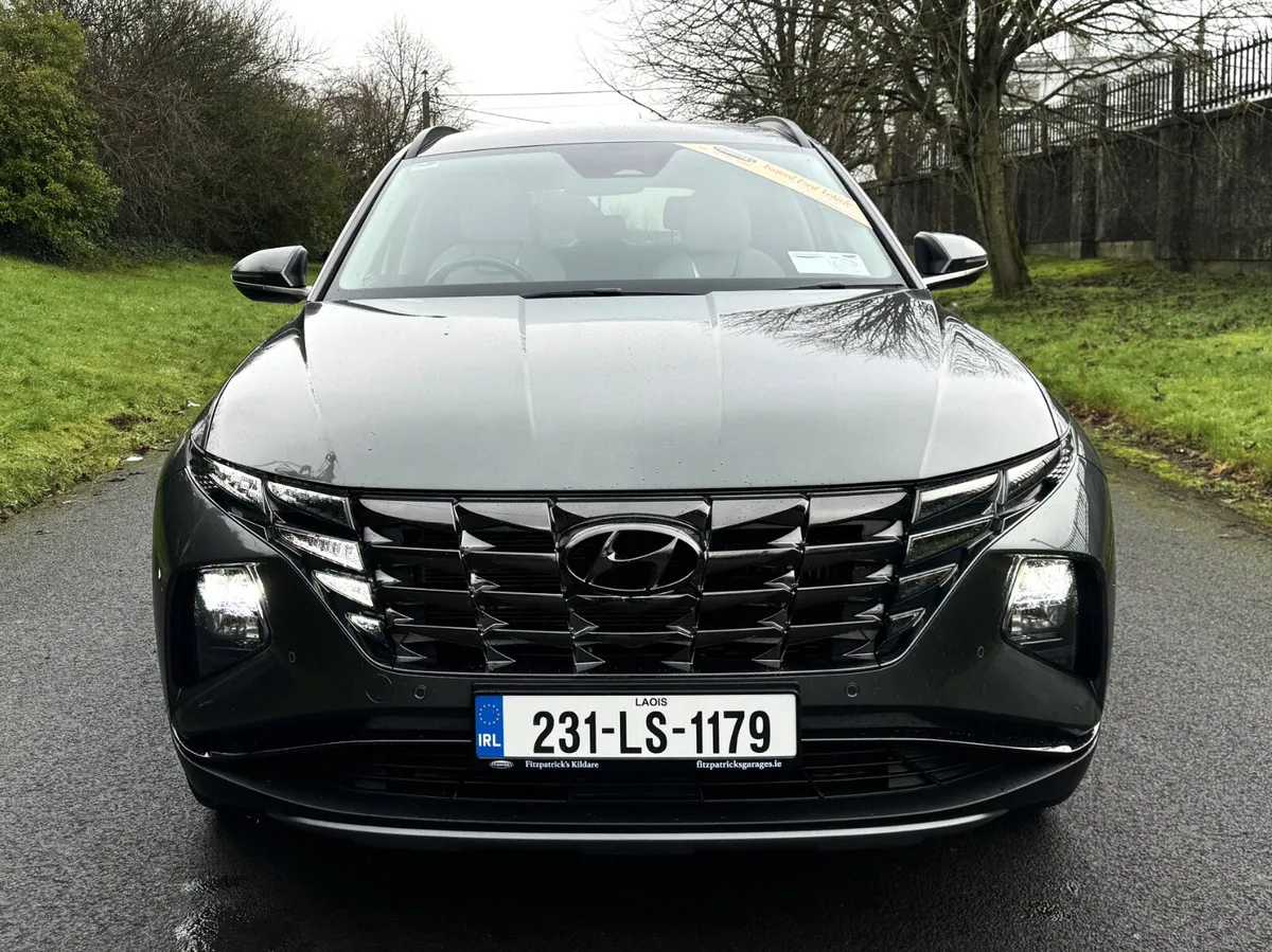 Hyundai Tucson Executive Plus 4WD PHEV 2023 - Image 4