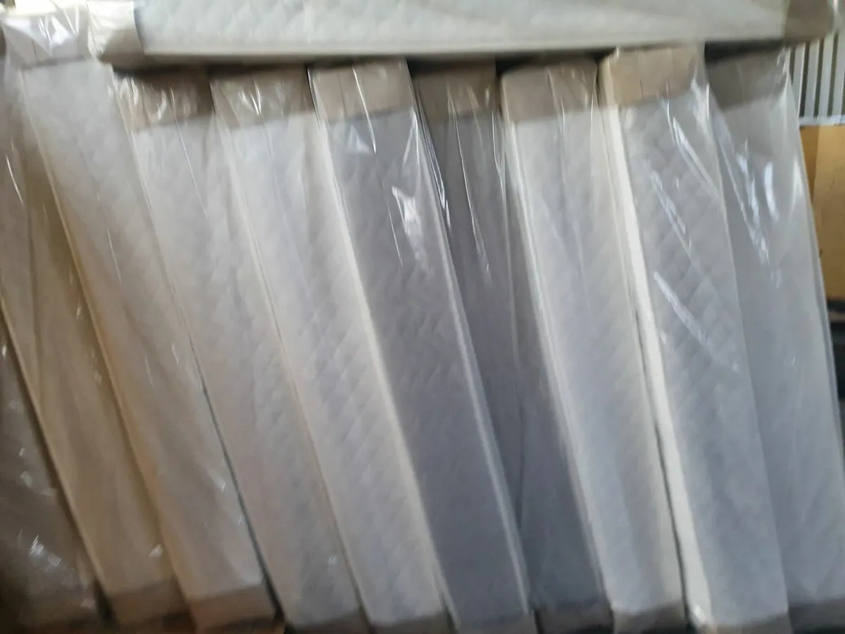 Cool touch mattress delivered - Image 2