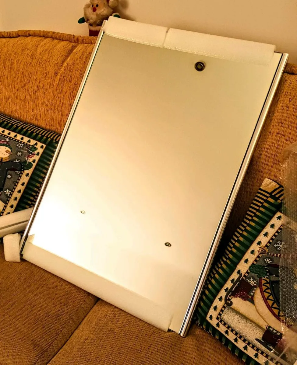Mirror - Image 2