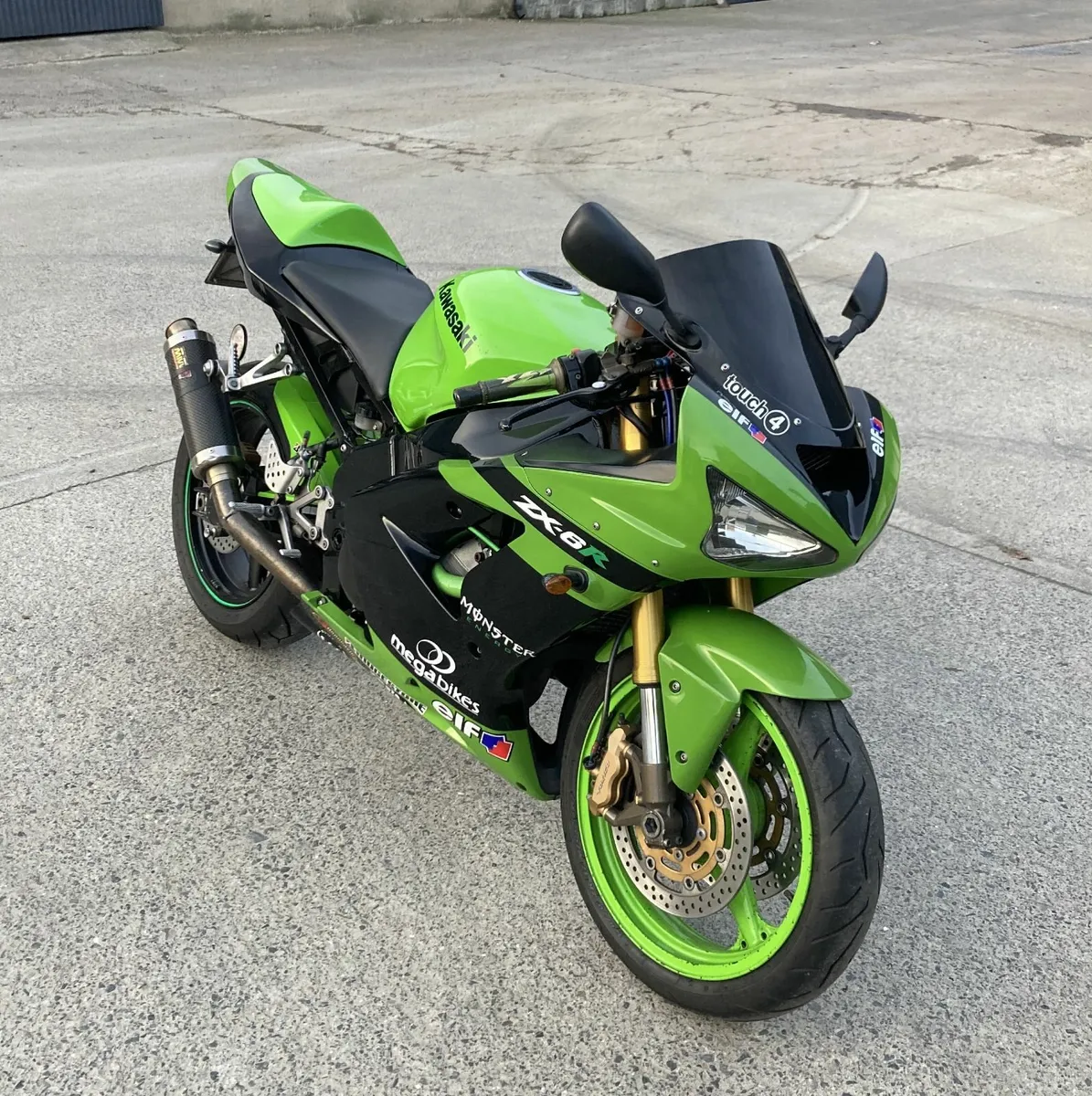 Kawasaki ZX6R 636 2003 - Image 1