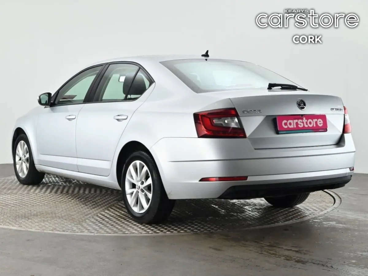 Skoda Octavia Ambition 1.0tsi 115HP - Image 4