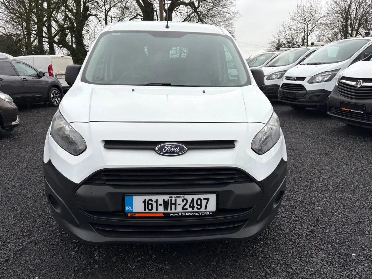 Ford Transit Connect LOW km - Image 3