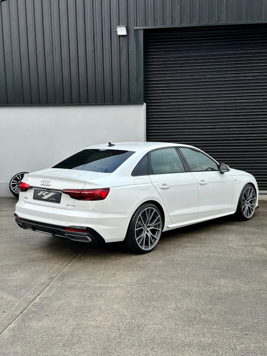 2021 AUDI A4 S LINE BLACK EDITION  SPEC 2.0 TDI  3 - Image 4