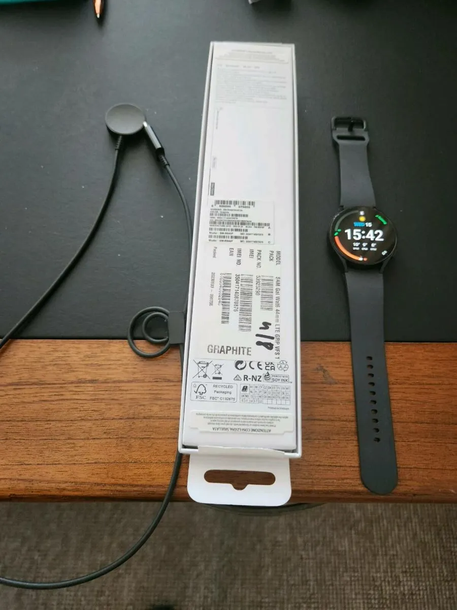 Galaxy Watch 6 LTE - Image 1