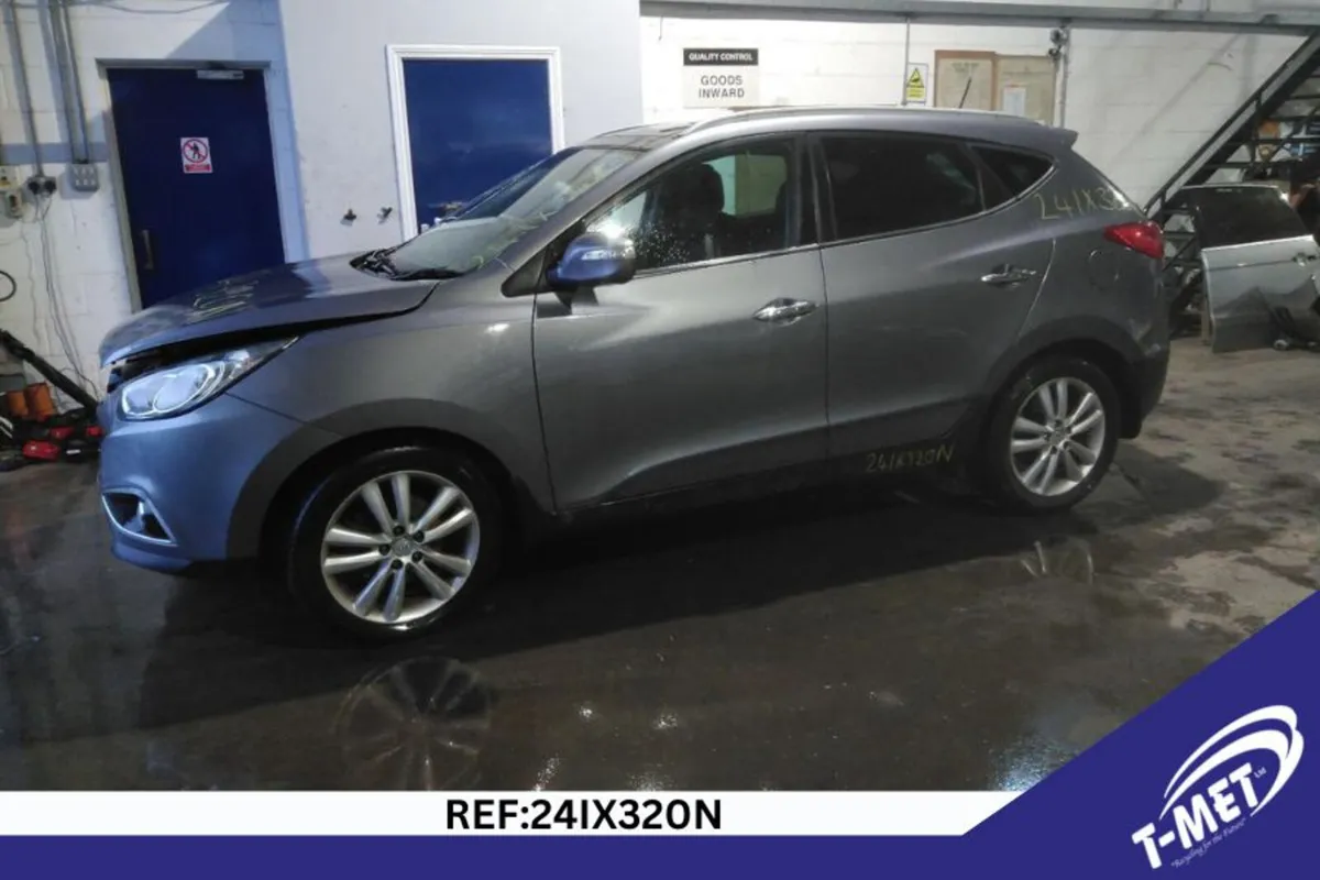 2012 HYUNDAI IX35 BREAKING FOR PARTS - Image 1