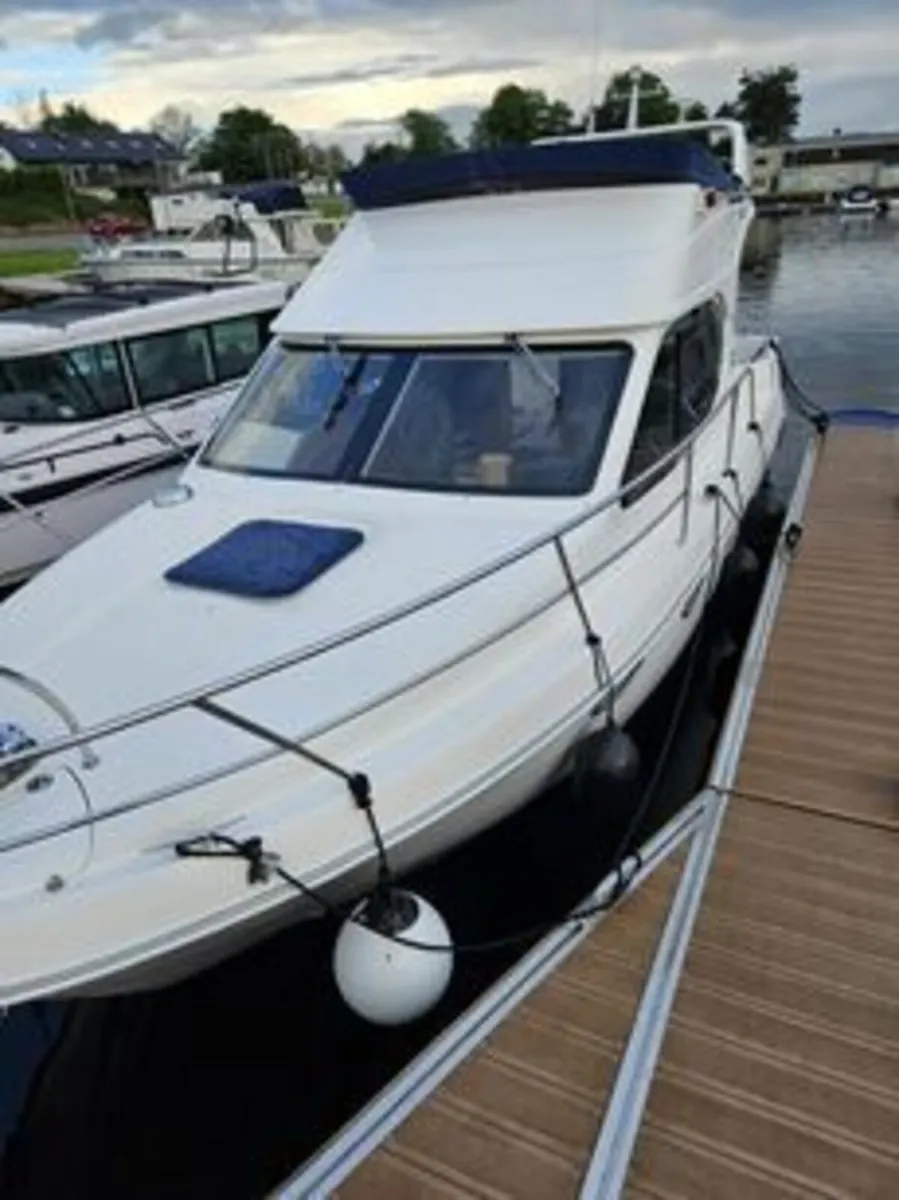 Galeon 280 Flybridge Sport Cruiser - Image 2
