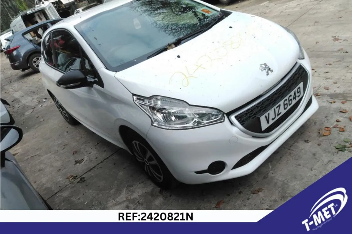 2014 PEUGEOT 208 BREAKING FOR PARTS - Image 2