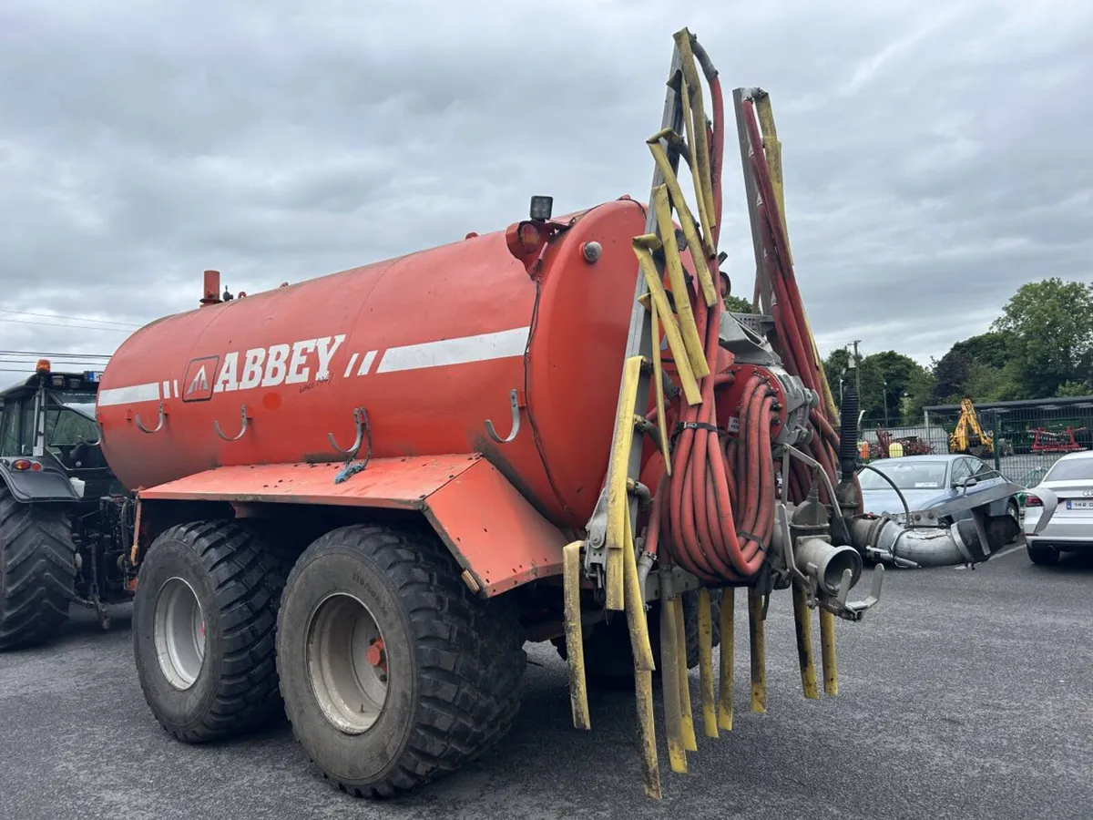 2019 Abbey 3500gal tank - Image 3